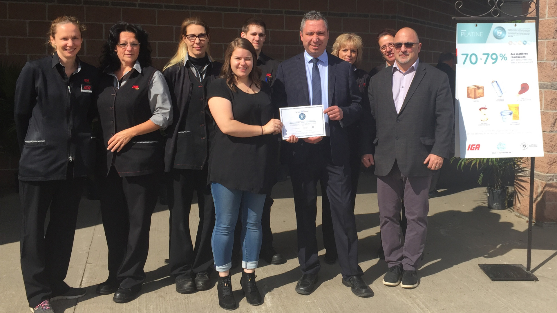 20190607_iga_Famille_rousseau_action_reduction_jour_de_la_terre_quebec